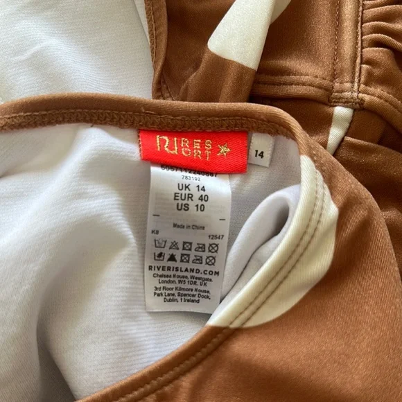 River Island Resort one shoulder one piece polka dot size 10 swimsuit - Picture 3 of 3